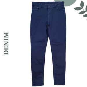 Women’s Slim Fit Stretch Skinny Jeans – Size 6